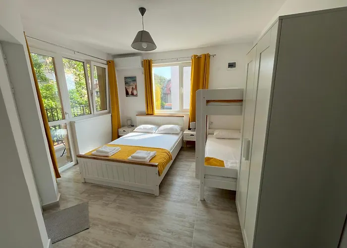 Отель семеен Brizo Ахтополь